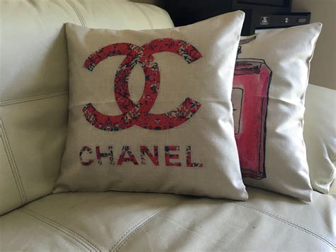 pościel chanel|chanel throw pillow.